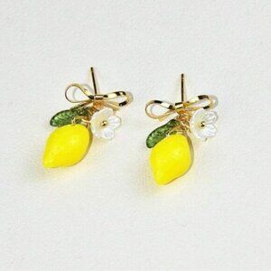 Lemon earrings N633